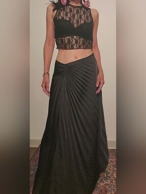 11◼️WORTHINGTON PLEATED SKIRT